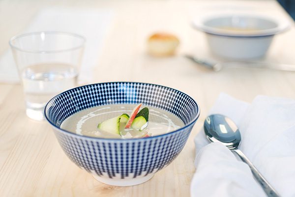 zucchini and green apple soup